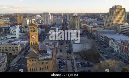 Vista aerea sul centro di Tacoma Washington Broadway Market Streets Foto Stock