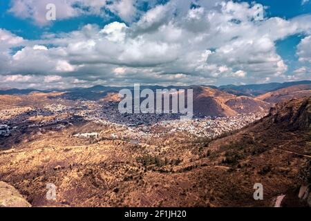 Vista sulla città di Guanajuato, Stato di Guanajuato, Messico Foto Stock