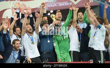 Firo Fuvuball, Calcio: 2017 Confederations Cup 02.07.2017 Russia, Russia, Ruvuland National Team, finale, finale, Endgame chi Chile - GER Germania 0: 1 premiazione cerimonia di giubilazione Mustafi con Joachim LV? w, Trapp, Sandro Wagner, Joshua Kimmich | utilizzo in tutto il mondo Foto Stock