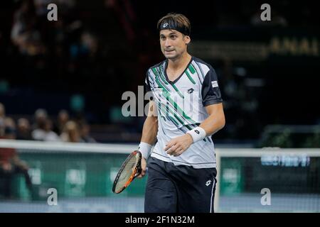 David FERRER (ESP) ha combattuto contro Kei NISHIKORI (JPN) durante il BNP Paribas Masters Indoor 2014, al Palais Omnisports de Paris-Bercy, a Parigi, Francia, giorno 5, ottobre 31, 2014. Foto Stephane Allaman / DPPI Foto Stock