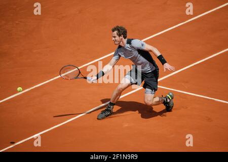 Andy Murray (GBR) ha vinto contro Nick Kyrgios (AUS) durante il French Tennis Open allo stadio Roland Garros di Parigi, in Francia, il 30 maggio 2015. Foto Stephane ALLAMAN / DPPI Foto Stock