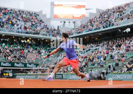 Roger Federer (sui) durante il French Tennis Open allo stadio Roland Garros di Parigi, Francia, il 31 maggio 2015. Foto Stephane ALLAMAN / DPPI Foto Stock