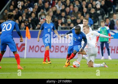 N Golo Kante (Leicester City) (fra), Aleksandr Kokorin (Zenith Saint-Petersbourg) (RUS) durante la partita di calcio internazionale amichevole 2016 tra Francia e Russia il 29 marzo 2016 allo Stade de France a Saint Denis, Francia - Foto Stephane Allaman / DPPI Foto Stock