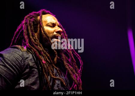 Michael Bunel / le Pictorium - Ky-mani Marley - 07/08/2017 - Francia / Bordeaux (città) - Ky-mani Marley è un cantante reggae nato il 26 febbraio 1976 a Falmouth, in Giamaica. Figlio di Bob Marley e campione di ping-pong Anita Belnavis, il suo nome, Ky-mani, significa 'viaggiatore avventuroso' in Africa orientale. 7 agosto 2017. Bordeaux, Francia. Foto Stock