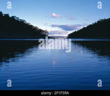 Australia. Nuovo Galles del Sud. Regione delle Montagne innevate. Lago Jindabyne. Foto Stock