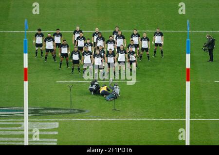 Nuova Zelanda haka prima di iniziare la partita durante l'autunno Test rugby Unione match tra Francia e Nuova Zelanda il 26 novembre 2016 a Stade de France a Saint Denis, Francia - Foto Stephane Allaman / DPPI Foto Stock