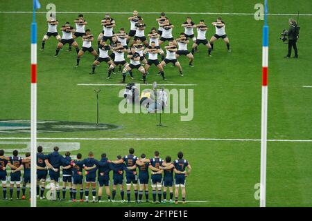 Nuova Zelanda haka prima di iniziare la partita durante l'autunno Test rugby Unione match tra Francia e Nuova Zelanda il 26 novembre 2016 a Stade de France a Saint Denis, Francia - Foto Stephane Allaman / DPPI Foto Stock