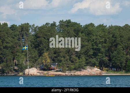 Una cabina sulla riva di un'isola nell'arcipelago di Stoccolma, Svezia. Foto Stock