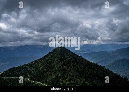 vista sul monte herzogstand in baviera Foto Stock