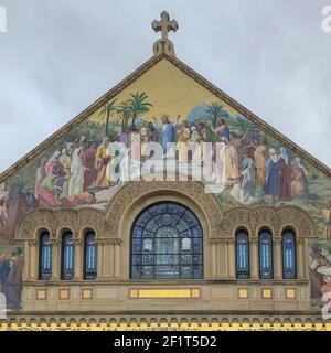 Memorial Church nel quad principale del campus universitario di Stanford in Palo Alto Foto Stock