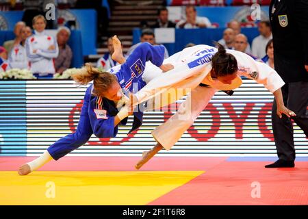 JUDO - CAMPIONATI DEL MONDO 2011 - PARIGI - BERCY (FRA) - GIORNO 6 - 28/08/2011 - FOTO : JULIEN CROSNIER / KMSP / DPPI - CONCORSO DI SQUADRA - PENELOPE NONNA (FRA) Foto Stock