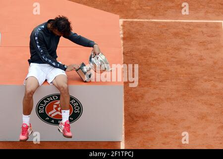 11.06.2012. Roland Garros di Parigi, Francia. Rafael Nadal ...