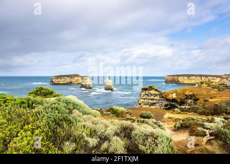 Costa ruvida alla Great Ocean Road Australia Foto Stock