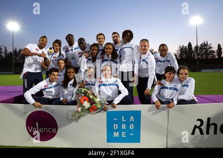 Atletica - DecaNation 2013 - Valence - Francia - 31/08/2013 - Foto Manuel Blondau/ KMSP / DPPI - membri di La squadra francese festeggia Foto Stock