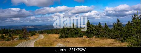 Sulla mountain bike sul brocken Foto Stock