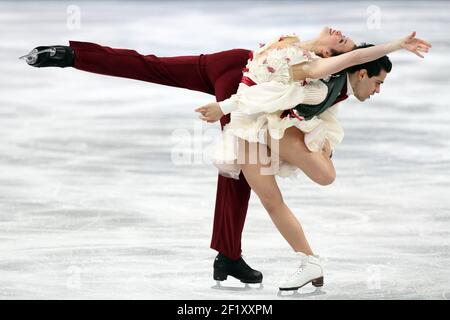 Anna Cappellini e Luca Lanotte dall'Italia, durante il pattinaggio di figura, la danza del ghiaccio, la danza libera dei XXII Giochi Olimpici invernali Sotchi 2014, presso il Palazzo dello Sport di Iceberg, il 17 febbraio 2014 a Sochi, Russia. KMSP / DPPI della piscina fotografica Foto Stock