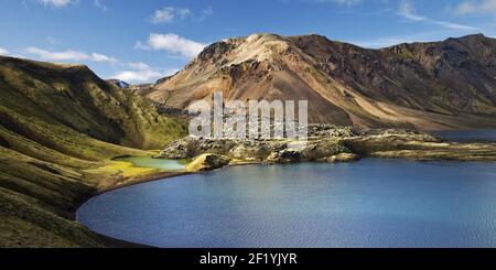 Lago Frostastadavatn, Parco Nazionale di Fjallabak, vicino a Landmannalaugar, Islanda, Europa Foto Stock