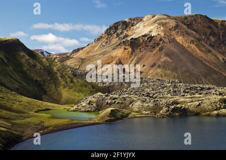 Lago Frostastadavatn, Parco Nazionale di Fjallabak, vicino a Landmannalaugar, Islanda, Europa Foto Stock