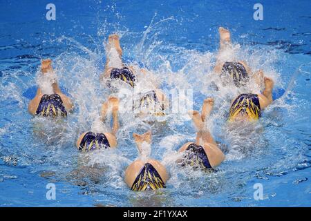 Carolane Canavese, Alice Carbonnel, Esther Ducrocq, Inesse Guermoud, Solene Lusseau, Estelle Philibert, Abbygaelle Slonina, Laura Tremble, Camille Egidio, Charlotte Tremble competere in Nuoto sincronizzato, squadre di qualificazione routine gratuita, durante i 1 ° Giochi Olimpici europei 2015 a Baku, Azerbaigian, giorno 0, il 12 giugno 2015 - Foto Philippe Millereau / KMSP / DPPI Foto Stock