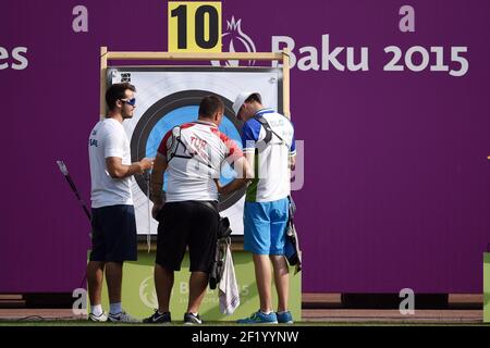 Lucas Daniel di Francia compete nel turno individuale di Arciery Men durante i 1° Giochi Olimpici europei 2015 a Baku, Azerbaigian, giorno 4, il 16 giugno 2015 - Foto Philippe Millereau / KMSP / DPPI Foto Stock