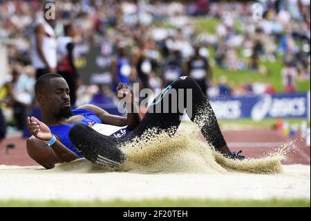 Teddy Tangho (fra) compete nella finale triplice salto maschile durante il Campionato Francese di Atletica Elite, ad Angers, Francia, il 24-26 giugno 2016 - Foto Stephane Kempinaire / KMSP / DPPI Foto Stock