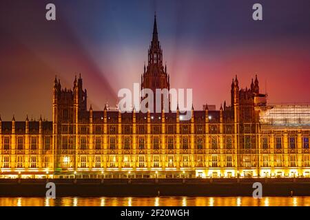 Palazzo di Westminster di vista notturna (Londra) Foto Stock