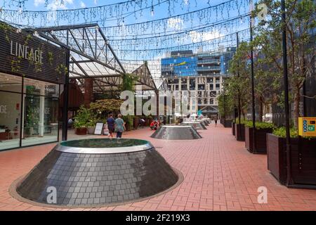 Te Ara Tahuhu Walkway, un centro commerciale pedonale nel centro di Auckland, Nuova Zelanda Foto Stock