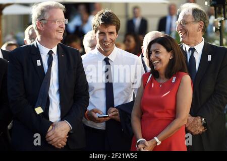 Copresidenti candicacy Paris 2024 Bernard Lapasset e Tony Estanguet, Sindaco di Parigi Anne Hidalgo, NOC Francia Presidente Denis Masseglia durante la ricezione all'Elysee per i medalisti francesi dopo i Giochi Olimpici RIO 2016, il 23 agosto 2016, a Parigi, Francia - Foto Philippe Millereau / KMSP / DPPI Foto Stock