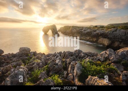 Castro de las Gaviotas (Llanes - Asturias - Spagna) Foto Stock