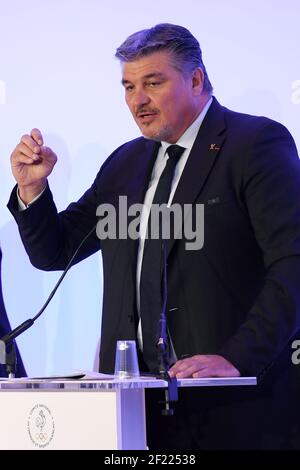 David Douillet durante l'introduzione dei candidati alla Presidenza del NOC France (Comitato Olimpico Nazionale), a Parigi, il 25 aprile 2017, Francia - Foto Philippe Millereau / KMSP / DPPI Foto Stock