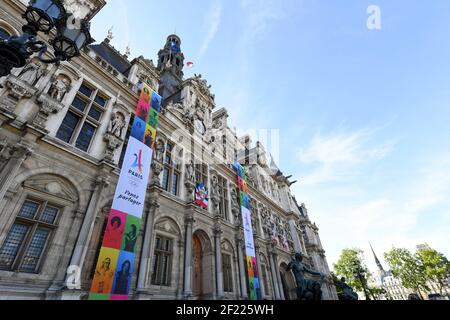 Municipio di Parigi durante la campagna di promozione Parigi 2024, a Parigi, il 12 maggio 2017 - Foto Philippe Millereau / KMSP / DPPI Foto Stock