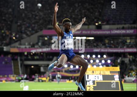 Jarion Lawson (USA) compete e vince la medaglia d'argento alla finale di Long Jump Men durante i Campionati del mondo di atletica 2017, allo Stadio Olimpico, a Londra, Regno Unito, Day 2, Il 5 agosto 2017 - Foto Stéphane Kempinaire / KMSP / DPPI Foto Stock