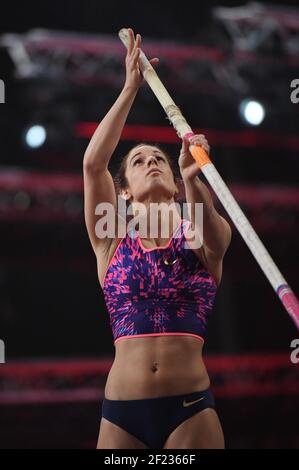 Katerina Stefanidi (GRE) compete sul Polo Vault delle Donne durante la riunione indoor di atletica di Parigi 2018, presso AccorHotels Arena (Bercy) a Parigi, Francia il 7 febbraio 2018 - Foto Stephane Kempinaire / KMSP / DPPI - Foto Stock