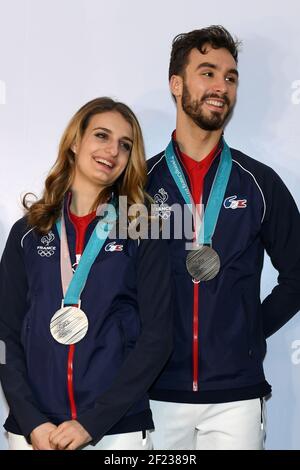 Gabriella Papadakis e Guillaume Cizeron (medaglia d'argento) durante la festa dello champagne dei XXIII Giochi Olimpici invernali di Pyeongchang 2018, il 20 febbraio 2018, al Club France di Pyeongchang, Corea del Sud - Foto Philippe Millereau / KMSP / DPPI Foto Stock