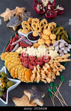 Spuntini Herzhafte, cibo da festa Foto Stock