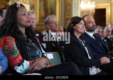 Ministro dello Sport Laura Flessel, Anne Hidalgo, Presidente del solideo e Sindaco di Parigi e primo Ministro francese Edouard Philippe durante la firma del protocollo di finanziamento comune per i Giochi Olimpici di Parigi 2024, il 14 giugno 2018 al Municipio di Parigi, Francia - Foto Philippe Millereau / KMSP / DPPI Foto Stock