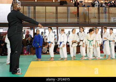 Teddy Riner durante l'Accademia Teddy Riner (campo di addestramento JUDO per bambini), 26 ottobre 2018, Bretigny sur Orge, Francia - Foto Philippe Millereau / KMSP / DPPI Foto Stock