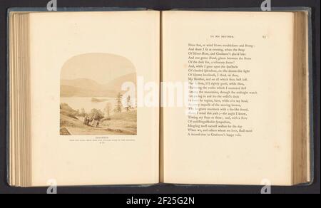 Grasmere, da Red Bank, Helm Crag e Dunmail Raise in lontananza. Foto Stock