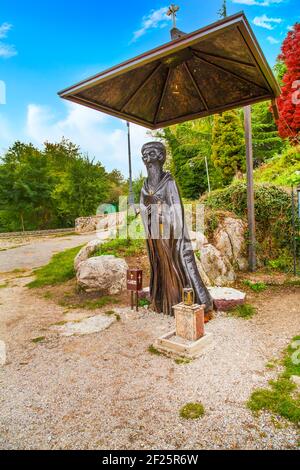 Statua di San Naum nel monastero, Ohrid, Macedonia Foto Stock