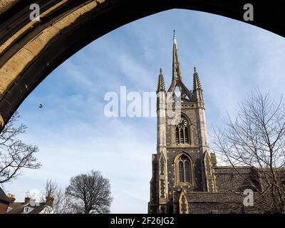 FAVERSHAM KENT/UK - marzo 29 : Vista di Santa Maria della Carità Chiesa a Faversham Kent, 29 marzo 2014 Foto Stock