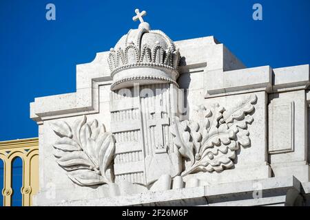 Royal Crown statua sul ponte Margherita a Budapest Foto Stock