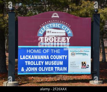 The Electric City Trolley Museum: - un museo dei trasporti situato nel centro di Scranton, Pennsylvania, USA, vicino al sito storico nazionale di Steamtown. Il museo espone e gestisce carrelli e interurgan restaurati sulle linee precedenti della ferrovia della Lackawanna e della Wyoming Valley, ora di proprietà del governo della contea di Lackawanna e gestita dalla ferrovia del Delaware-Lackawanna. Foto Stock