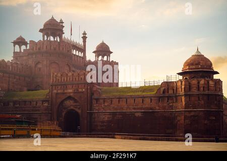 Lahori porta del forte rosso, Lal Qila, nella vecchia delhi, india Foto Stock