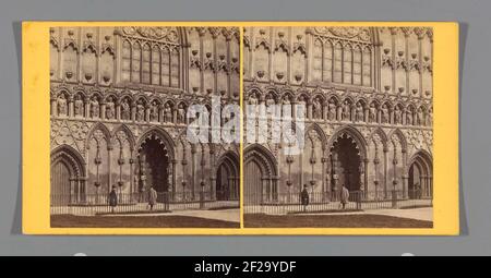 Facciata della Cattedrale di Lichfield; Cattedrale di Lichfield: Fronte Ovest .. Foto Stock