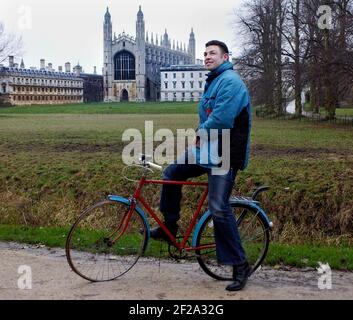 ALLENATORE DELLA SQUADRA DI RUGBY UNI DI CAMBRIDGE 6/12/2002 FOTO DAVID ASHDOWN Foto Stock