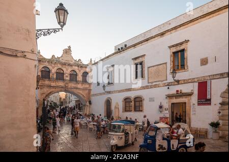 Arco Scoppa a Ostuni, Puglia Foto Stock