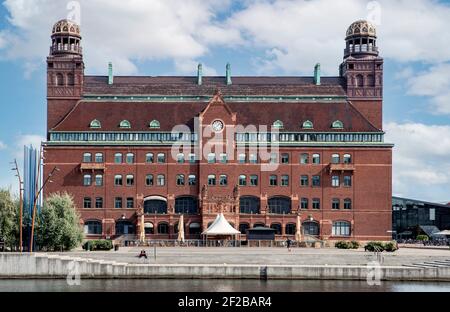 Malmo, Svezia - il principale ufficio postale. Città della contea di Scania (Skane in svedese) e Oresund regione. Foto Stock