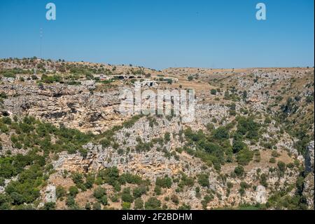 Case scavate nella grotta dei Sassi nell'oldtown di Matera, Basilicata Foto Stock