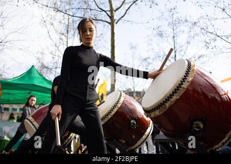 Parigi, Francia. 11 Marzo 2021. I manifestanti si sono riuniti a Place de la Republique a Parigi nel decimo anniversario dell'incidente nucleare di Fukushima. Parigi, Francia, 11 marzo 2021. Foto di Raphael Lafargue/ABACAPRESS.COM Credit: Abaca Press/Alamy Live News Foto Stock