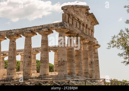 Sito archeologico di Paestum , Tempio di Atena, Campania, Italia Foto Stock